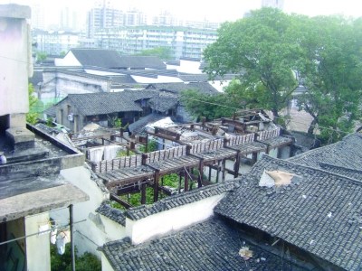 描述: http://www.chinanews.com.cn/cul/2010/11-04/U249P4T8D2634338F107DT20101104141953.jpg