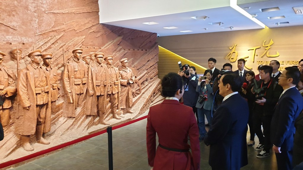 描述: 前總統馬英九在武漢參訪辛亥革命博物院。（藍孝威攝）